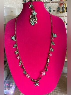 Green and White Set Necklace  Earrings and bracelet national with Starfish Charm